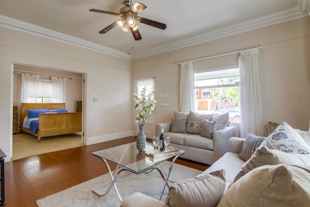 Virtual tour photo 13 of 48 for 826 Glendale Ave