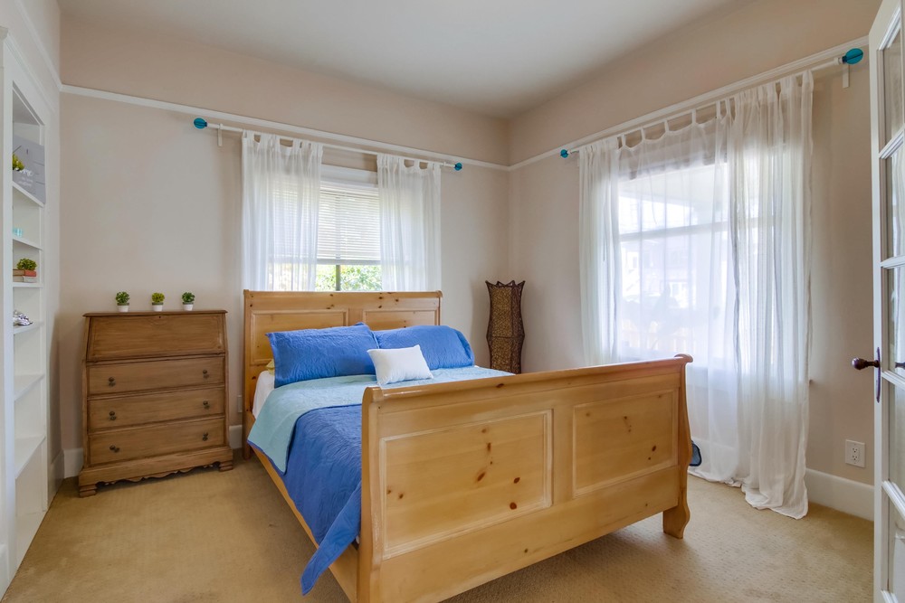 Virtual tour photo 25 of 48 for 826 Glendale Ave
