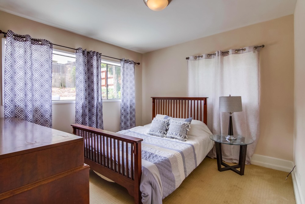 Virtual tour photo 34 of 48 for 826 Glendale Ave