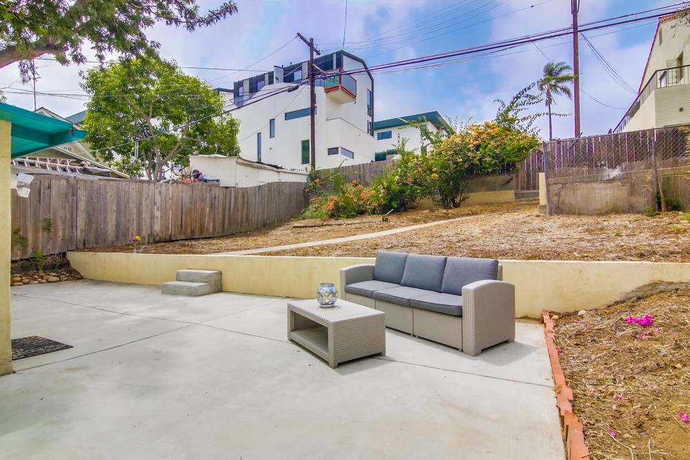 Virtual tour photo 45 of 48 for 826 Glendale Ave