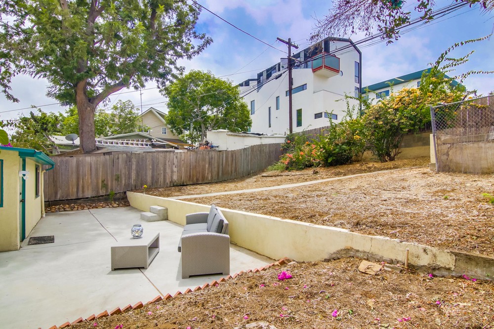 Virtual tour photo 46 of 48 for 826 Glendale Ave