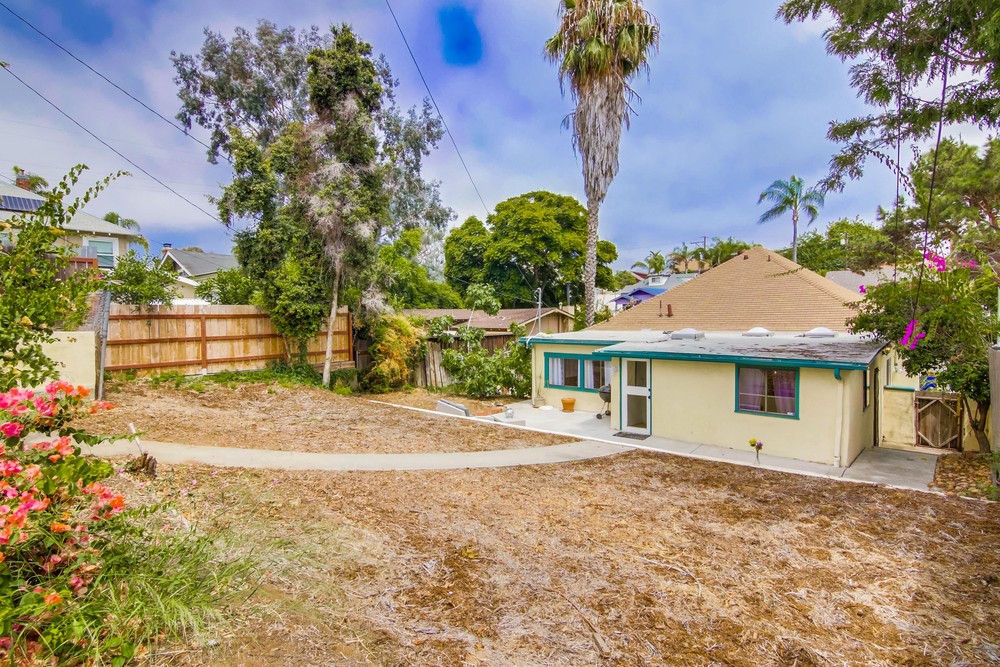 Virtual tour photo 48 of 48 for 826 Glendale Ave