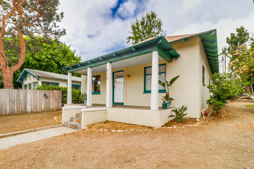 Virtual tour photo 6 of 41 for 826 Glendale Ave
