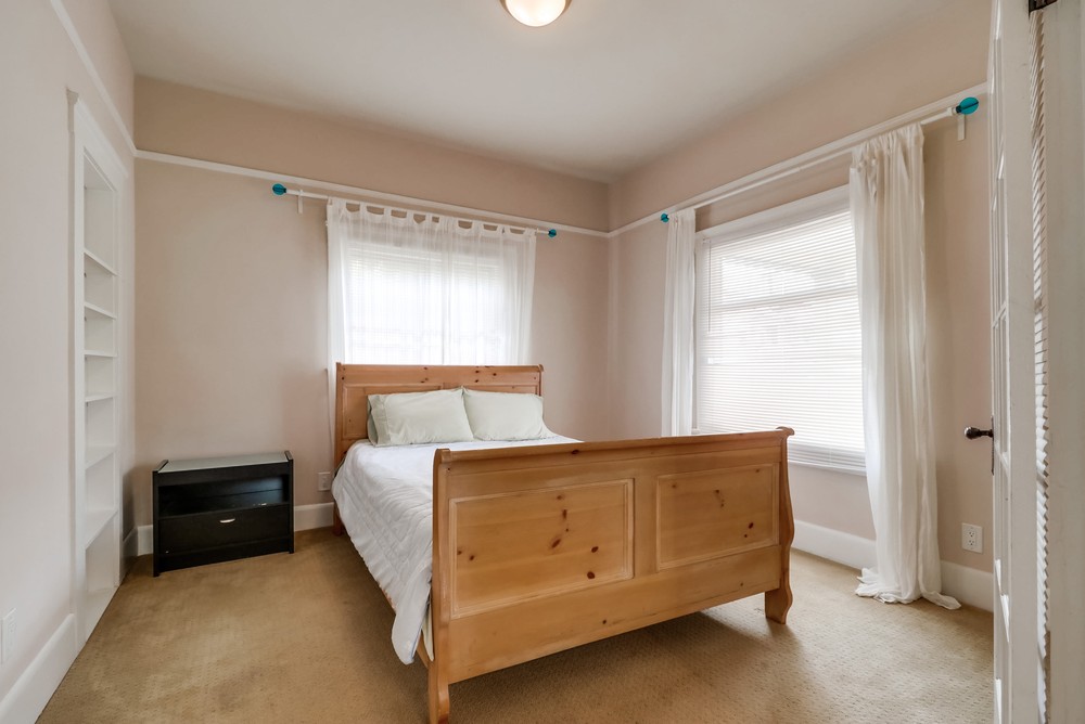 Virtual tour photo 24 of 41 for 826 Glendale Ave