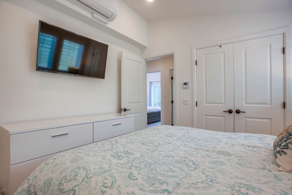 Virtual tour photo 38 of 50 for 826 Jersey Ct