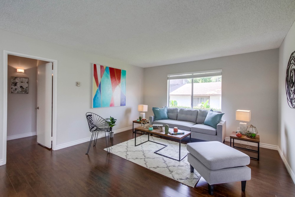 Virtual tour photo 9 of 32 for 8269 Echo Dell Rd