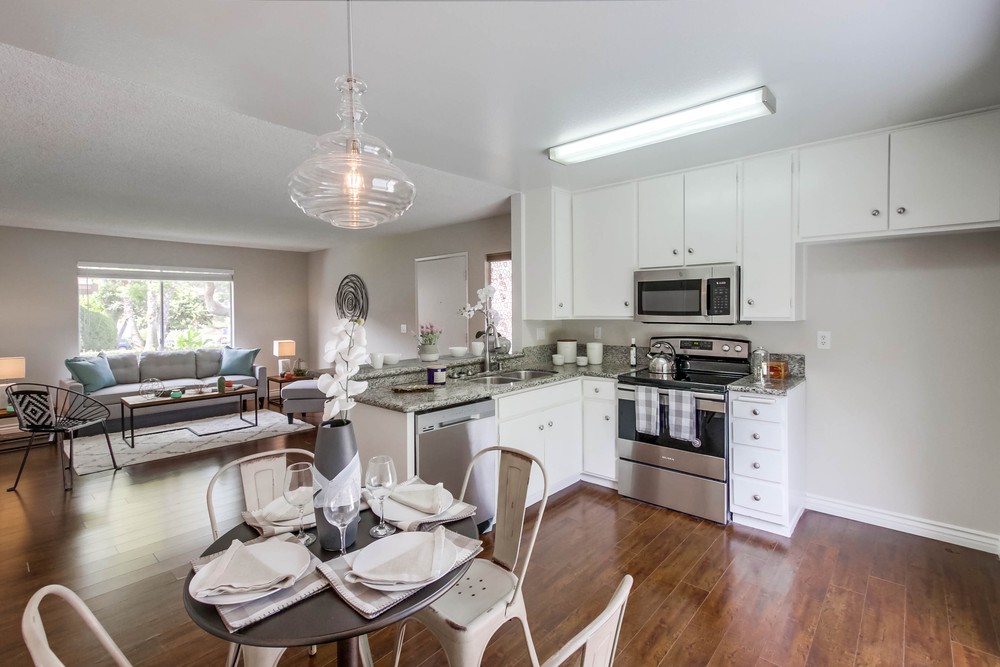 Virtual tour photo 12 of 32 for 8269 Echo Dell Rd