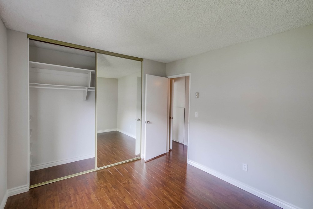 Virtual tour photo 21 of 32 for 8269 Echo Dell Rd