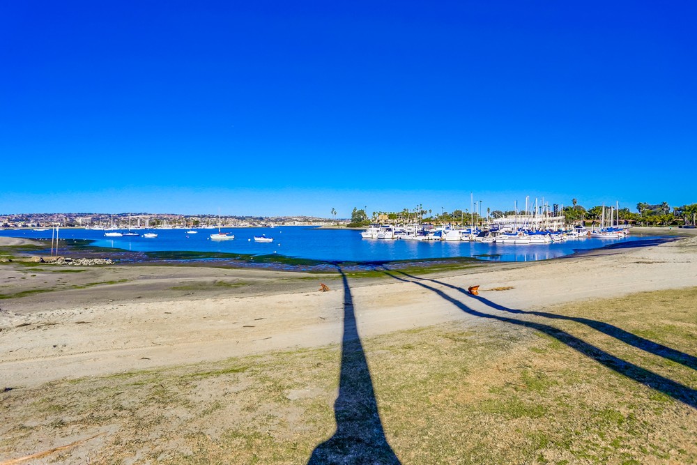 Virtual tour photo 34 of 37 for 827 Island Ct