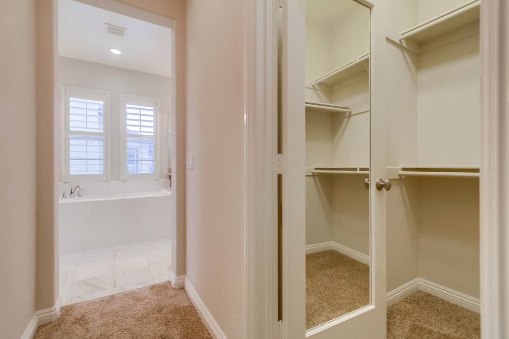 Virtual tour photo 30 of 53 for 8271 Katherine Claire Ln