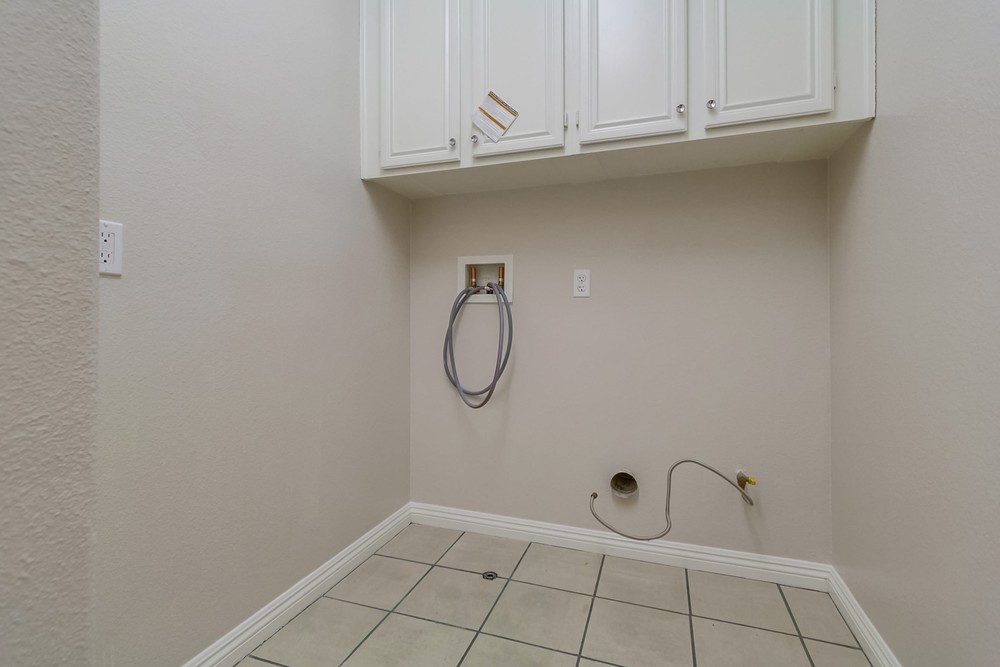 Virtual tour photo 46 of 53 for 8271 Katherine Claire Ln