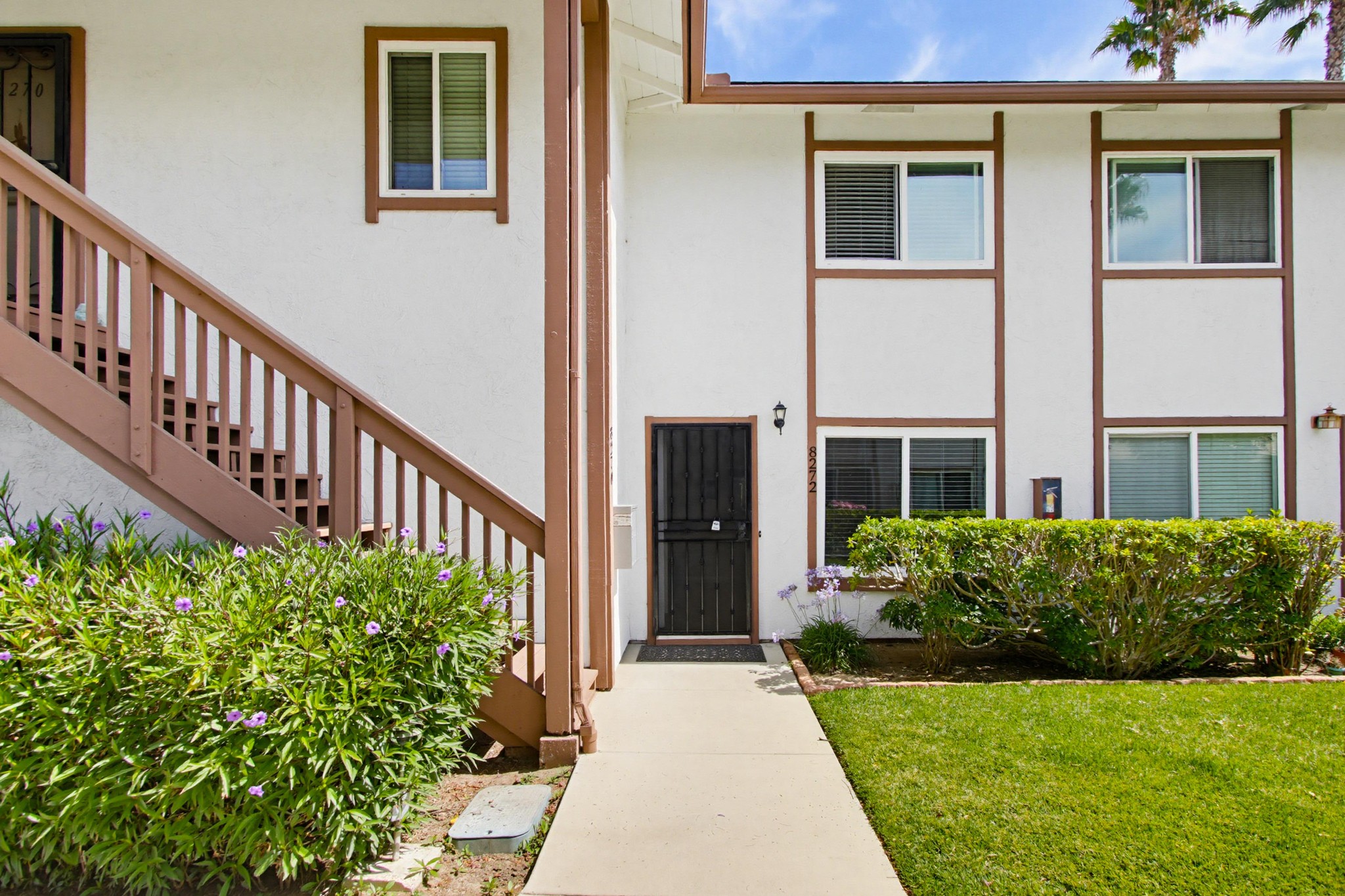 Virtual tour photo 4 of 32 for 8272 Echo Dell Rd