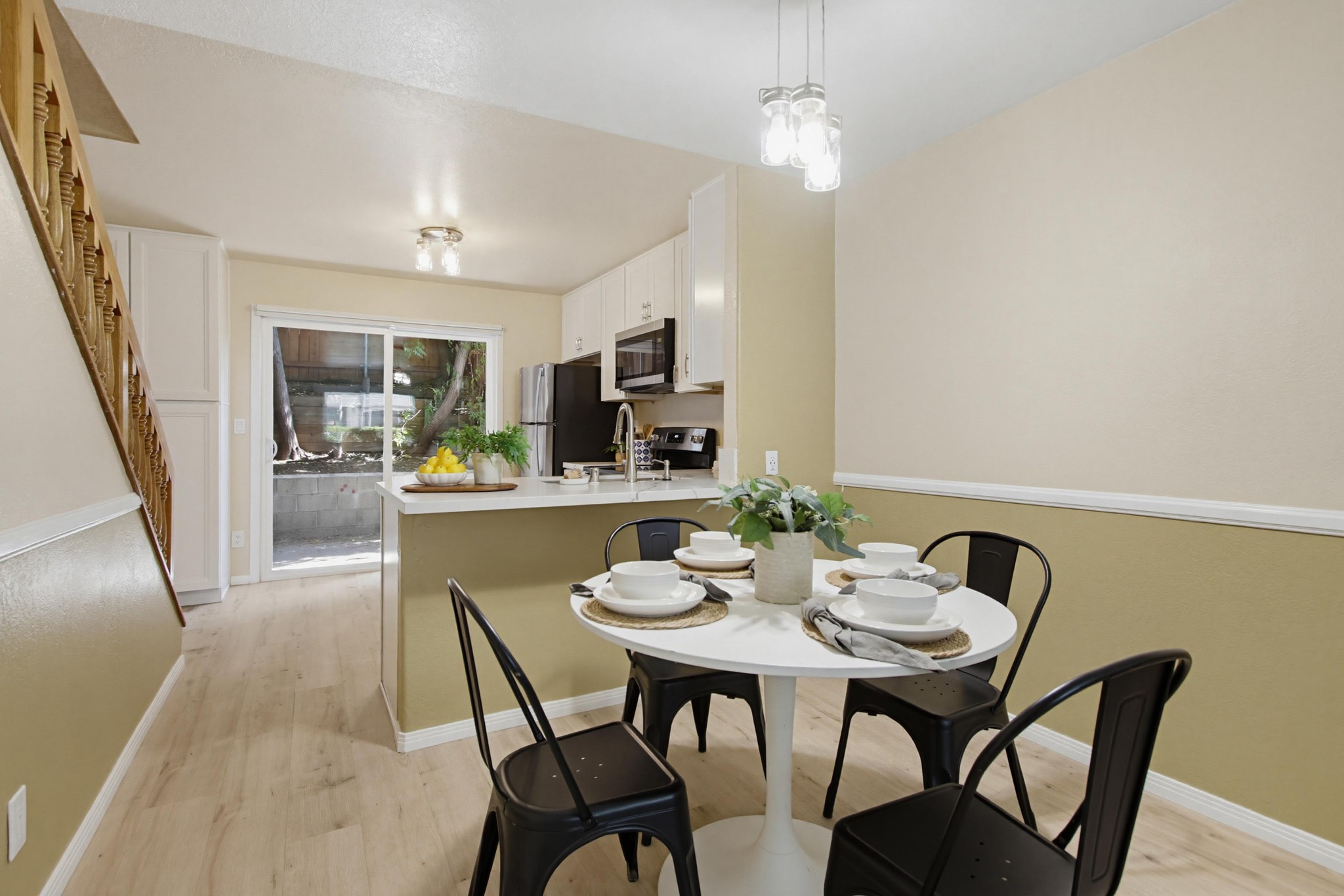 Virtual tour photo 10 of 32 for 8272 Echo Dell Rd