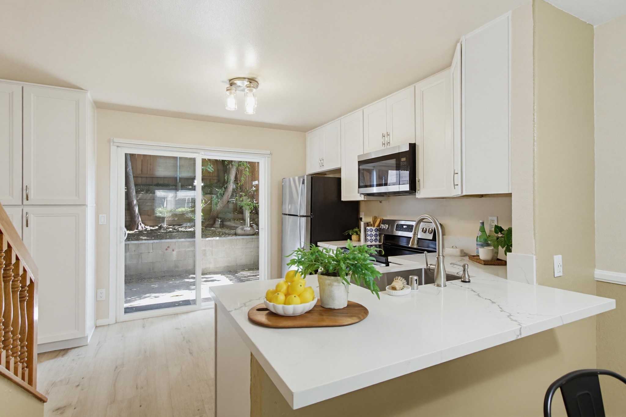Virtual tour photo 12 of 32 for 8272 Echo Dell Rd