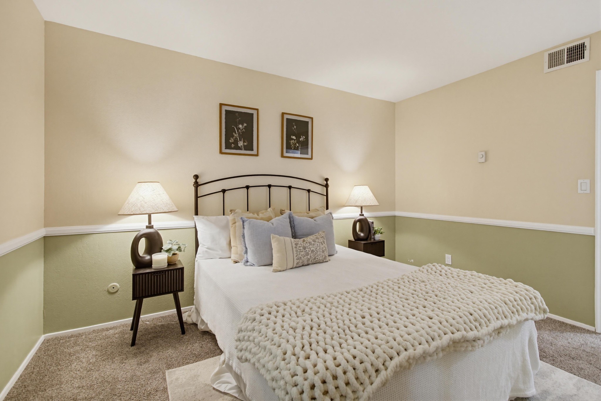 Virtual tour photo 25 of 32 for 8272 Echo Dell Rd