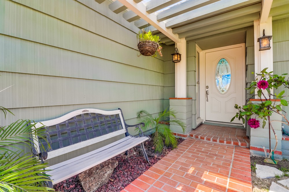 Virtual tour photo 10 of 51 for 8276 Abbots Hill Rd