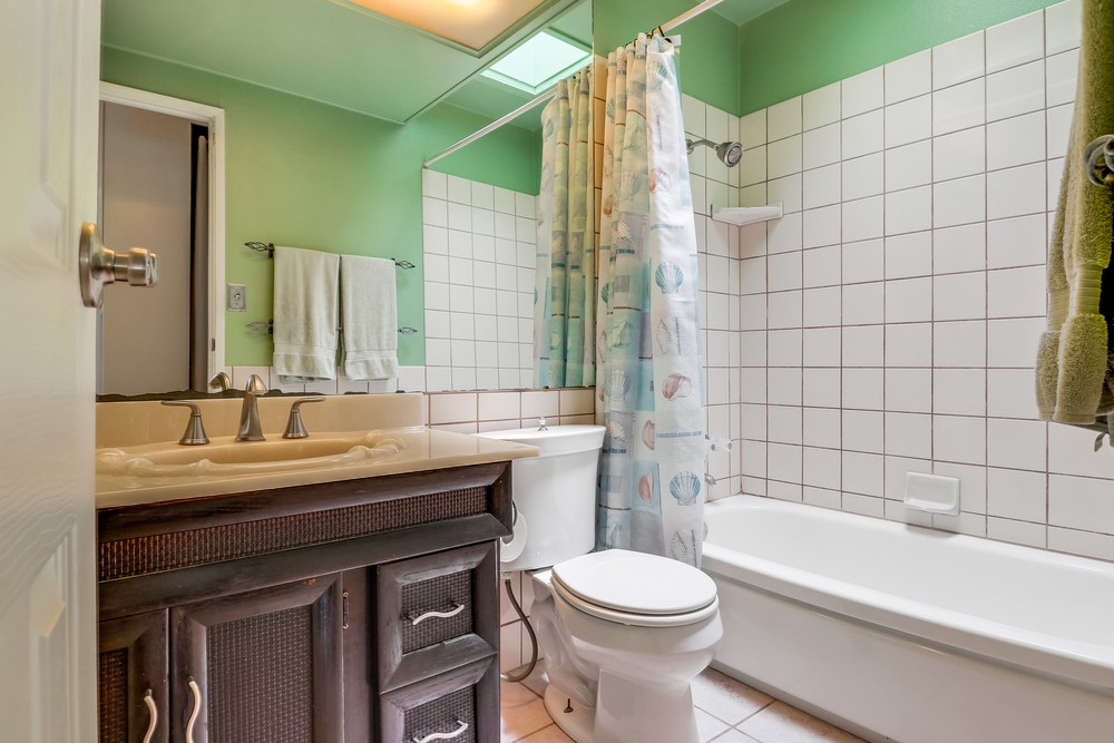 Virtual tour photo 43 of 51 for 8276 Abbots Hill Rd