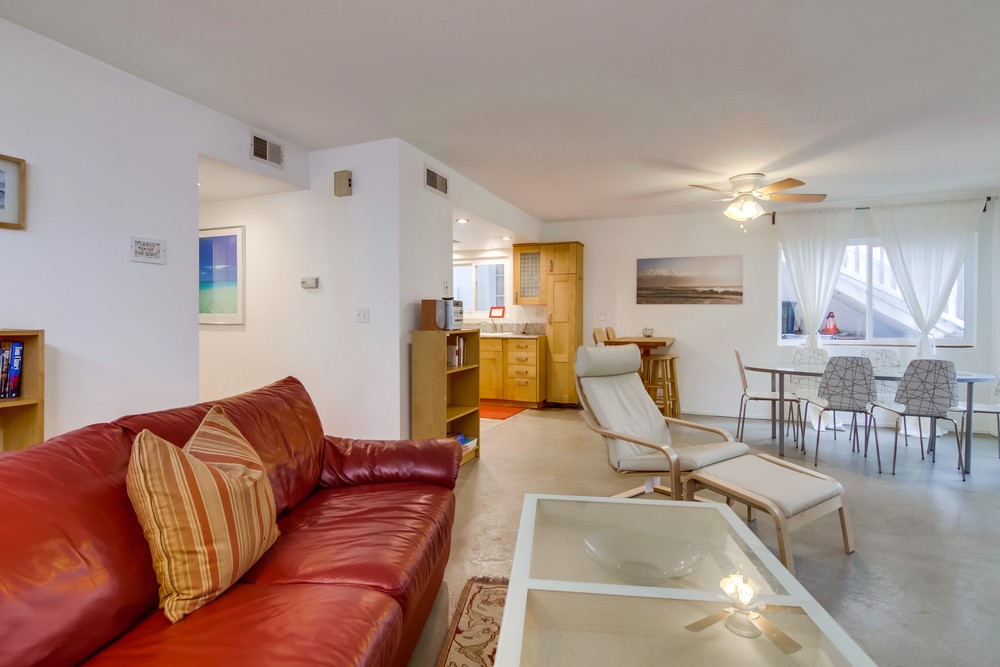 Virtual tour photo 8 of 25 for 828 Brighton Ct