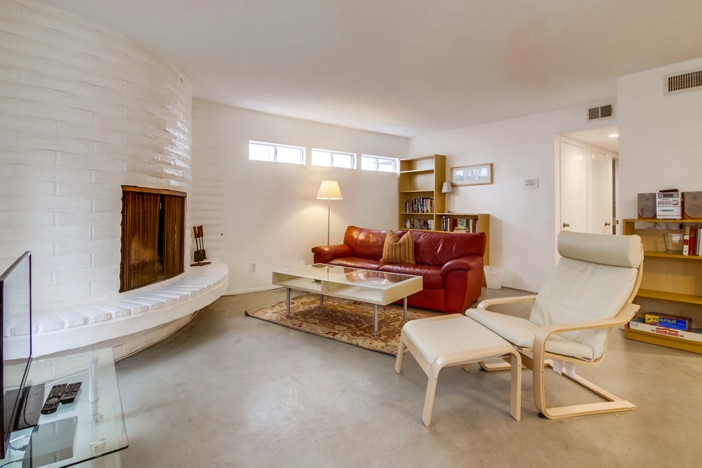 Virtual tour photo 10 of 25 for 828 Brighton Ct