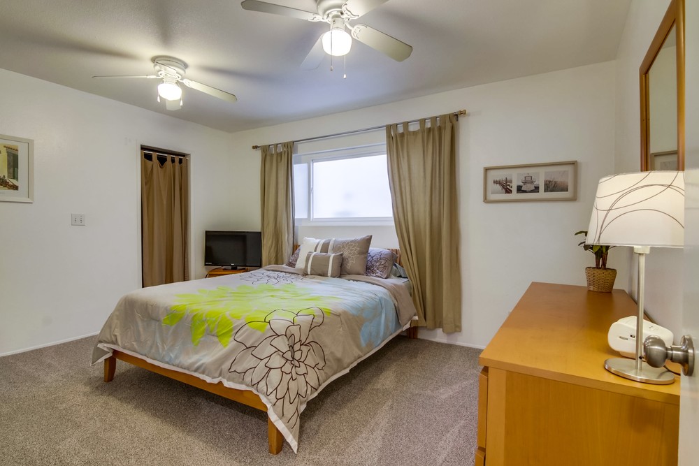 Virtual tour photo 20 of 25 for 828 Brighton Ct
