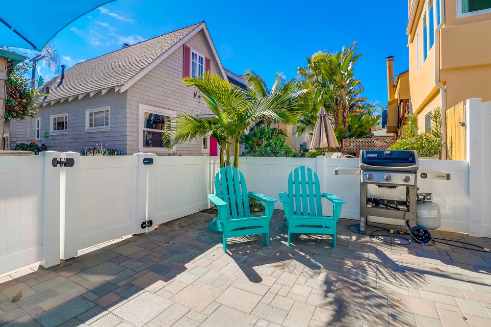 Virtual tour photo 8 of 54 for 828 Salem Ct