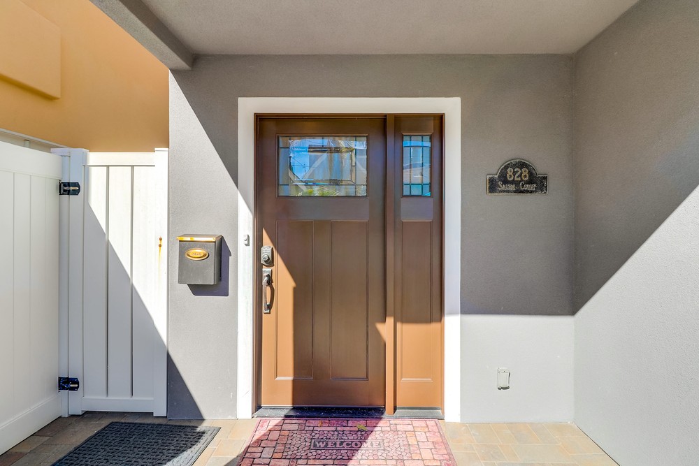 Virtual tour photo 11 of 54 for 828 Salem Ct