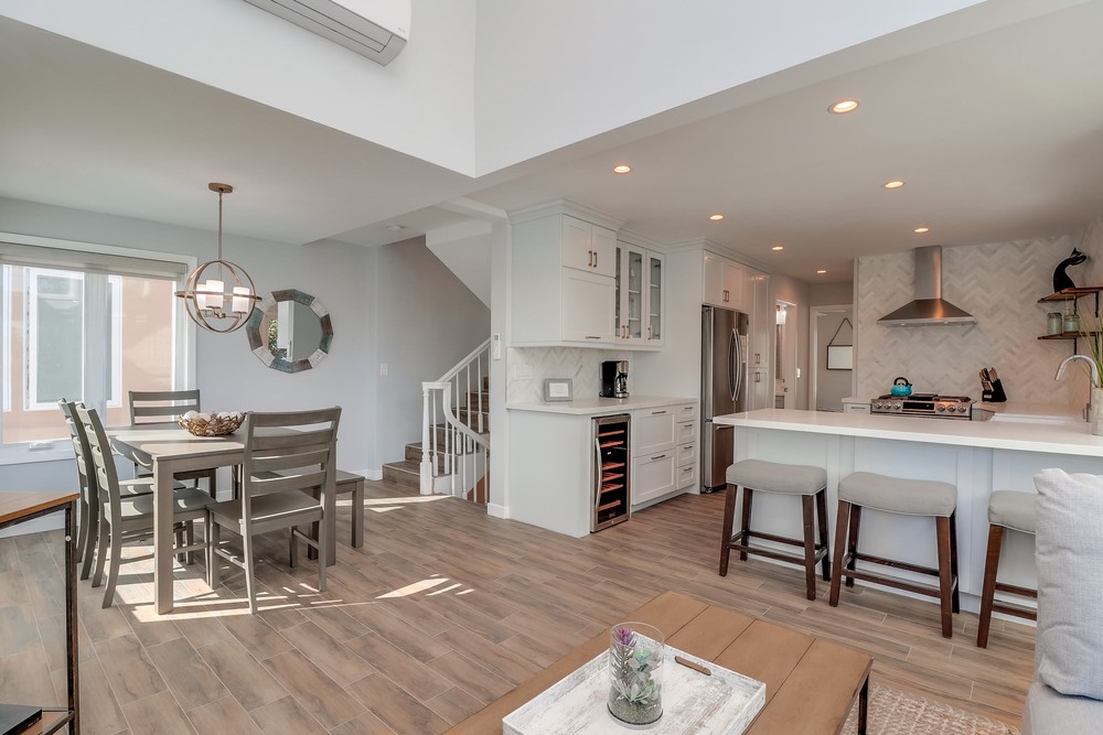 Virtual tour photo 17 of 54 for 828 Salem Ct