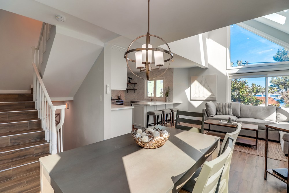 Virtual tour photo 21 of 54 for 828 Salem Ct