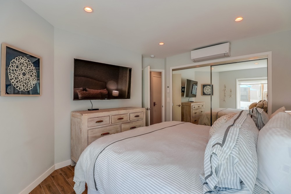 Virtual tour photo 38 of 54 for 828 Salem Ct