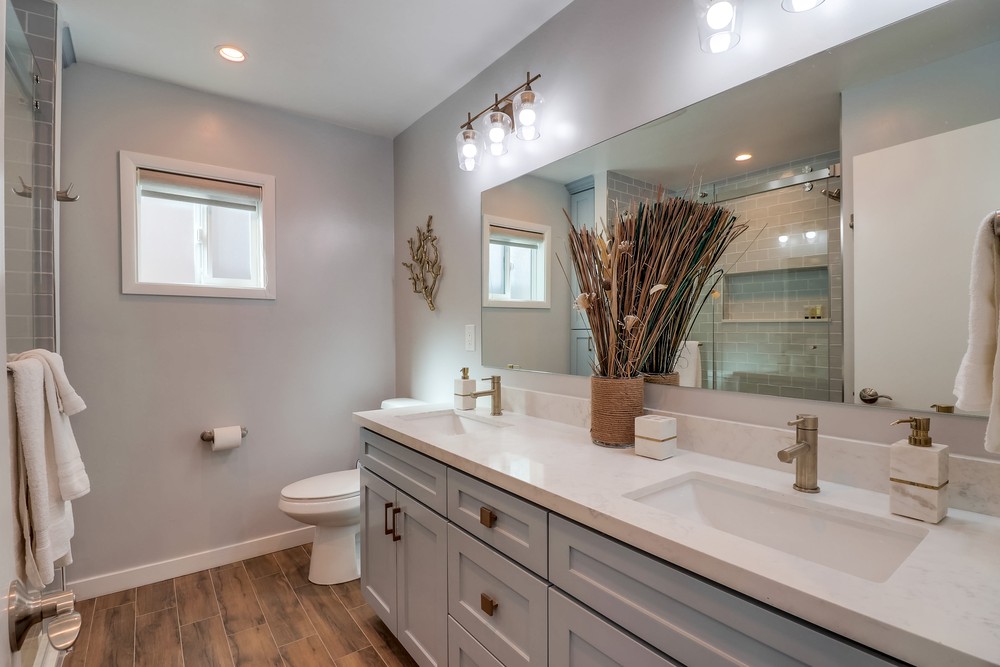 Virtual tour photo 43 of 54 for 828 Salem Ct