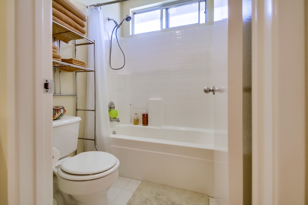Virtual tour photo 33 of 37 for 8281 Gold Coast Drive #3