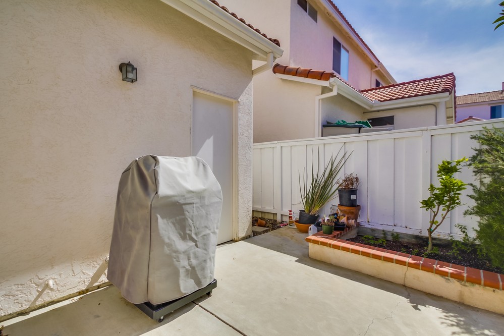 Virtual tour photo 34 of 37 for 8281 Gold Coast Drive #3