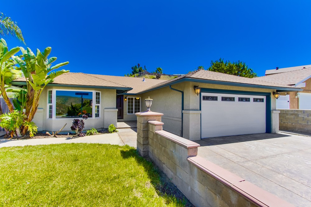 Virtual tour photo 3 of 40 for 8287 Royal Gorge Drive