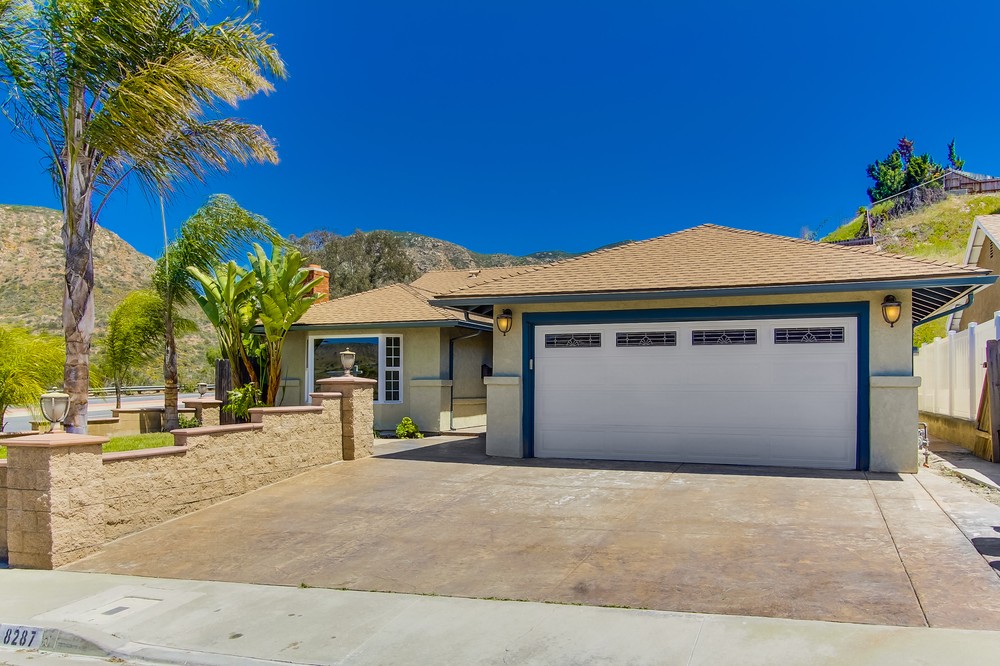 Virtual tour photo 4 of 40 for 8287 Royal Gorge Drive