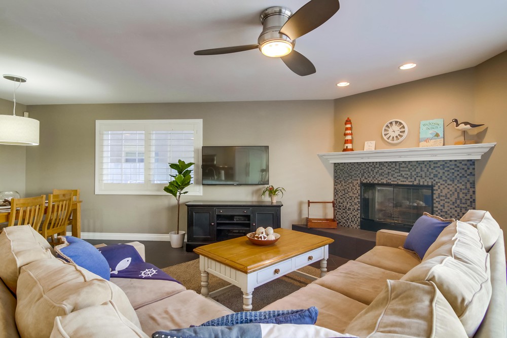 Virtual tour photo 10 of 47 for 829 Brighton Ct