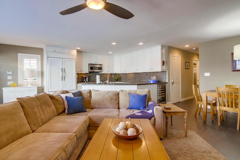 Virtual tour photo 14 of 47 for 829 Brighton Ct