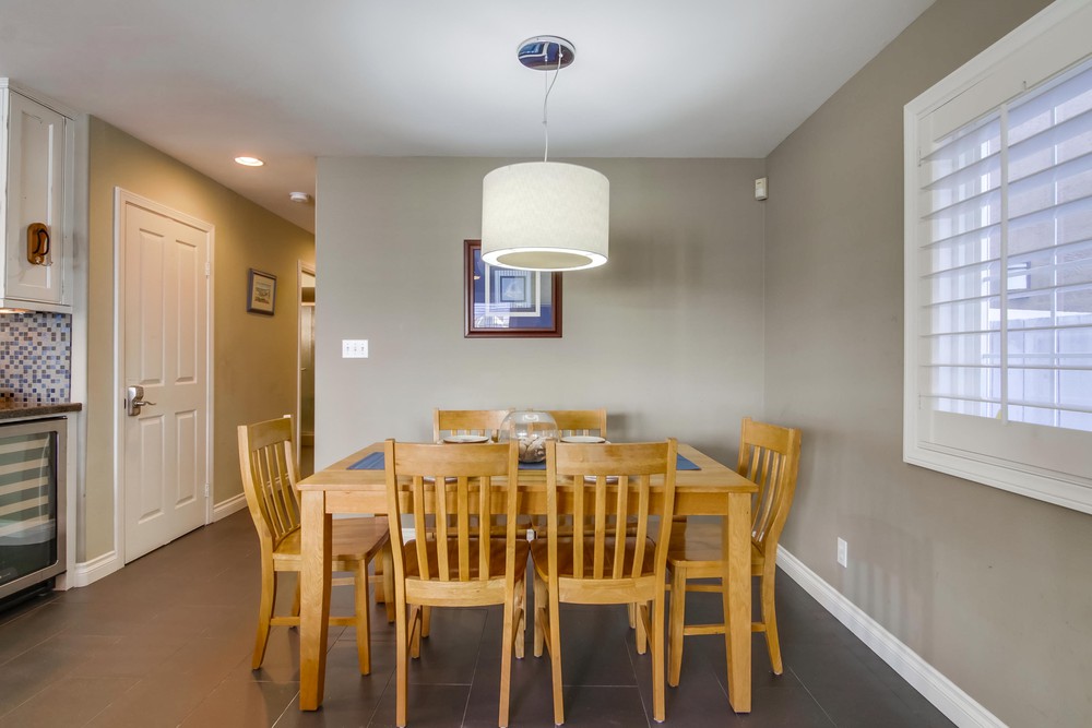 Virtual tour photo 17 of 47 for 829 Brighton Ct