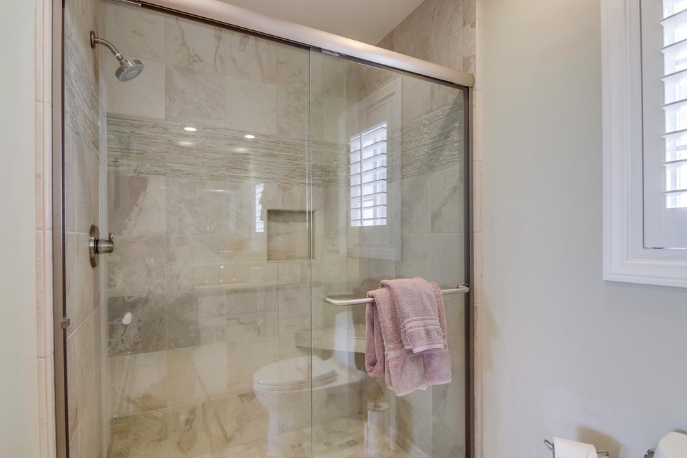 Virtual tour photo 38 of 47 for 829 Brighton Ct