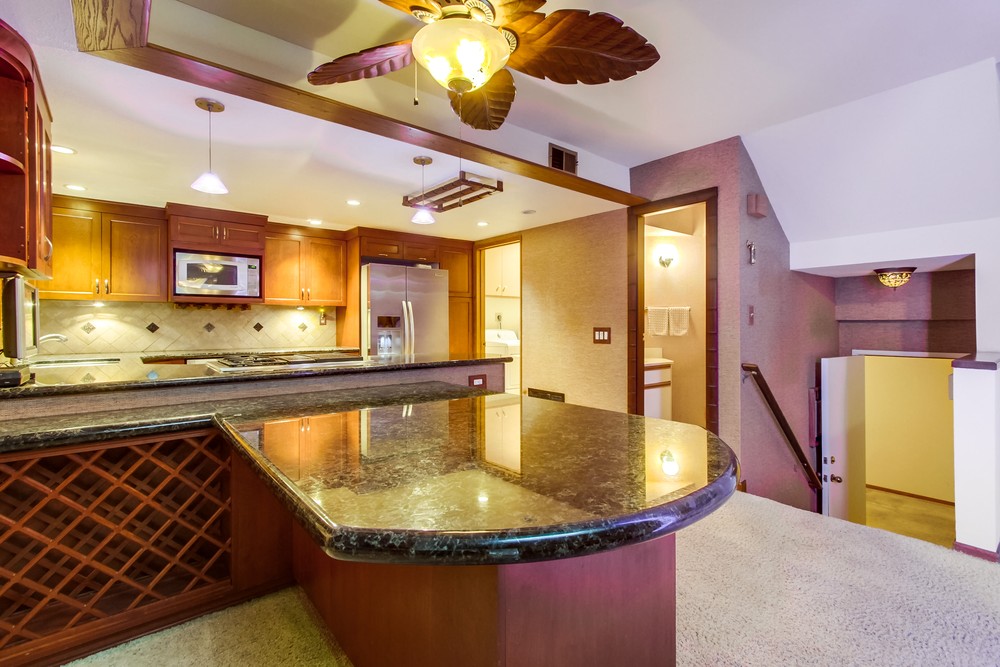 Virtual tour photo 18 of 67 for 830 Agate St