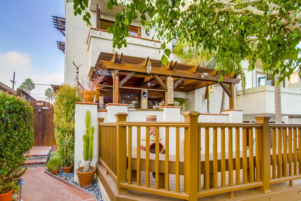 Virtual tour photo 47 of 67 for 830 Agate St