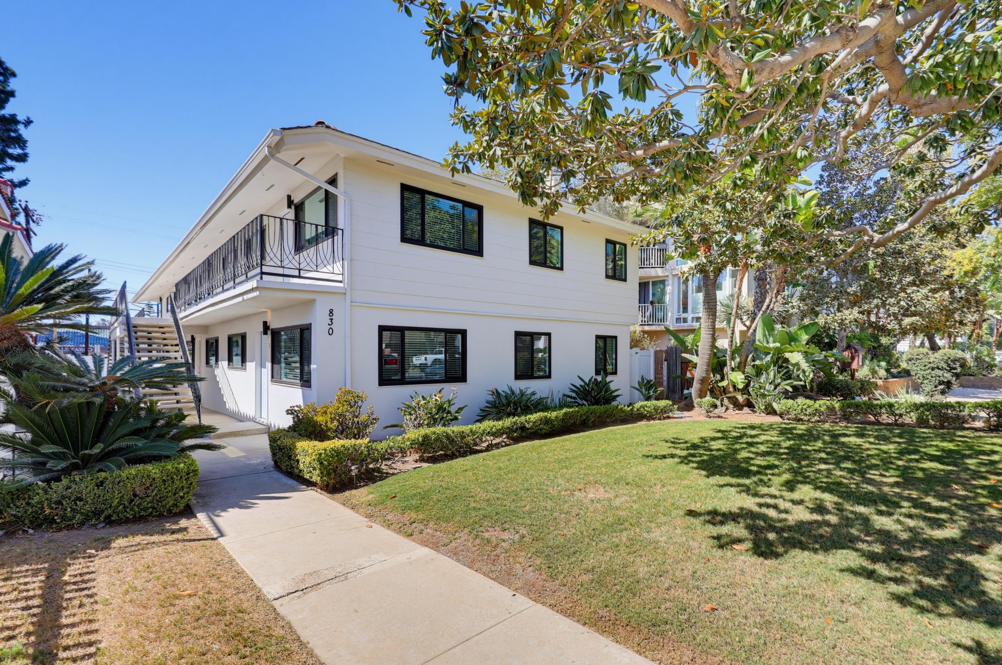 Virtual tour photo 3 of 65 for 830 C Ave