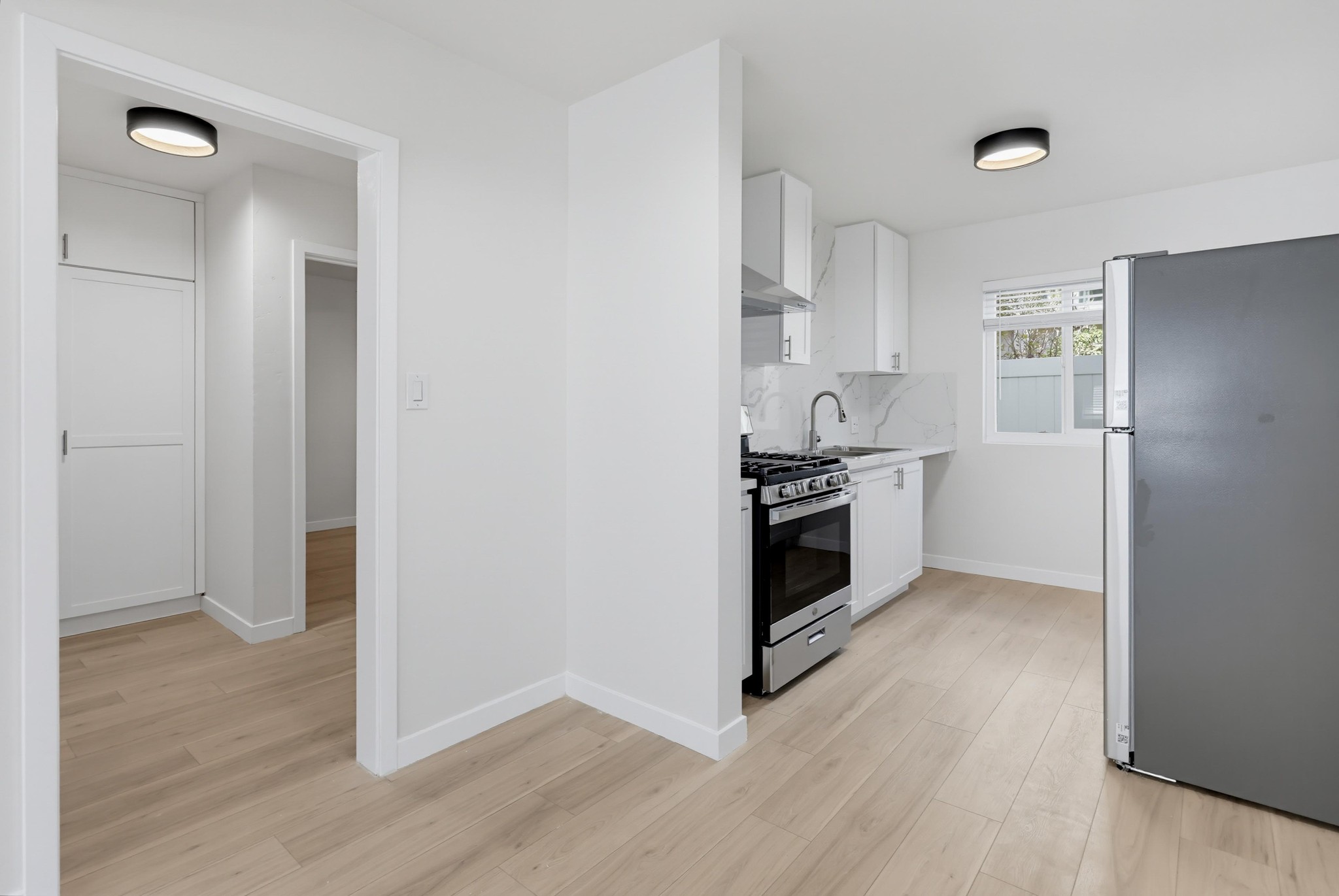 Virtual tour photo 19 of 65 for 830 C Ave