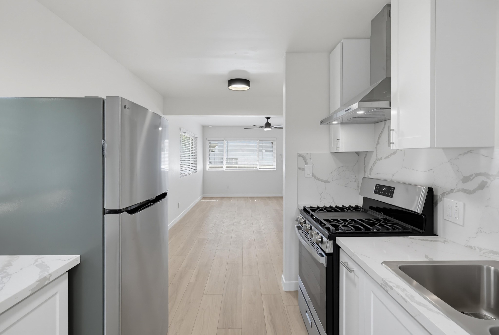 Virtual tour photo 22 of 65 for 830 C Ave