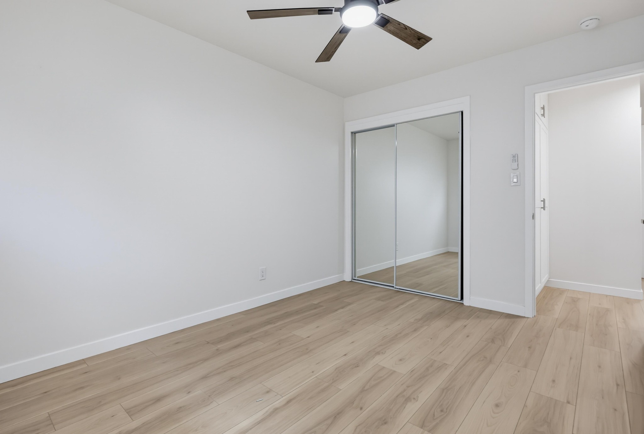 Virtual tour photo 27 of 65 for 830 C Ave