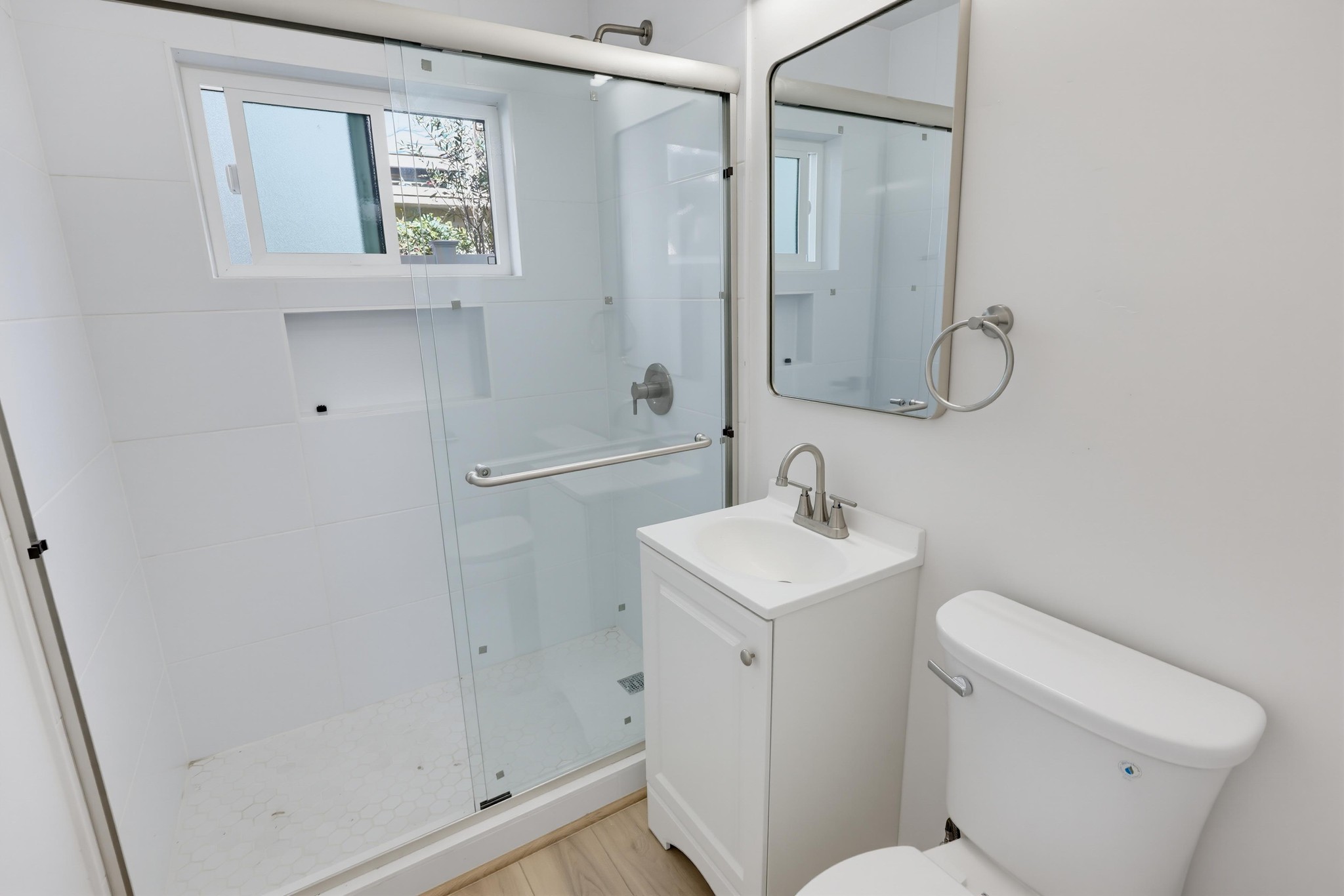 Virtual tour photo 31 of 65 for 830 C Ave