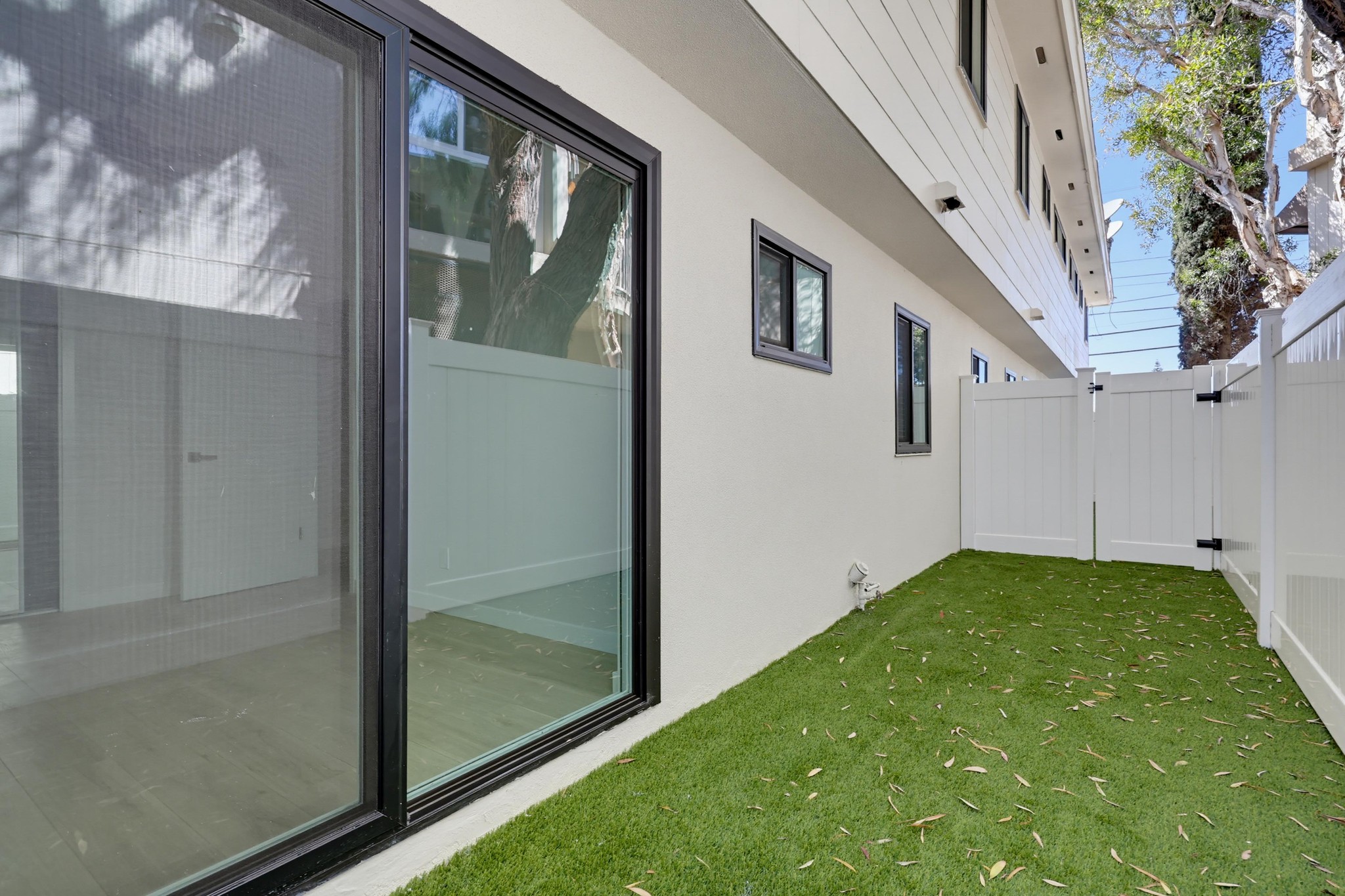Virtual tour photo 39 of 65 for 830 C Ave