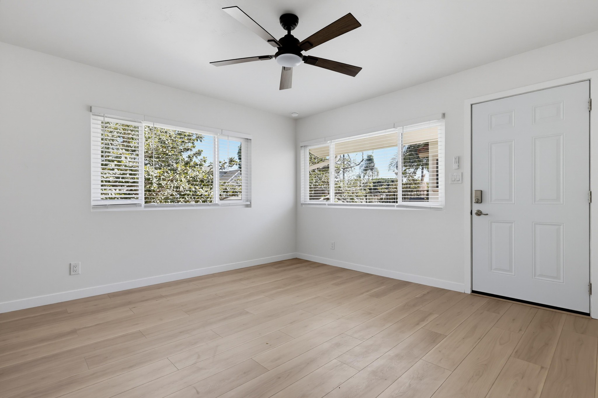 Virtual tour photo 46 of 65 for 830 C Ave