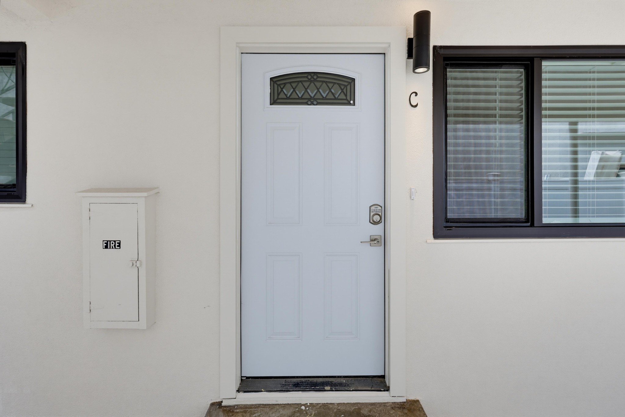 Virtual tour photo 3 of 19 for 830 C Ave