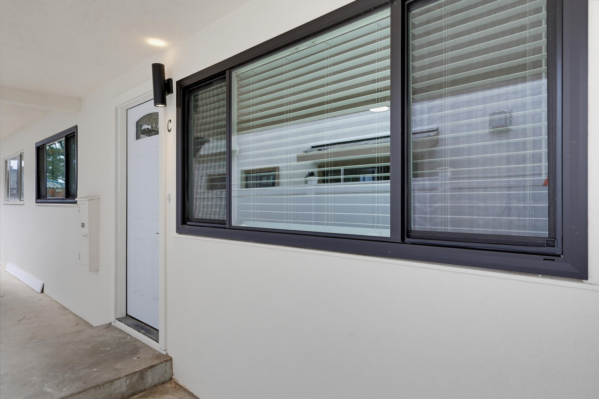 Virtual tour photo 4 of 19 for 830 C Ave