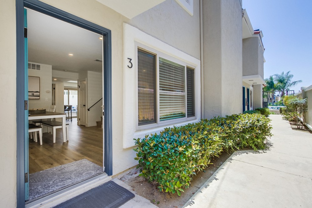 Virtual tour photo 5 of 91 for 830 Missouri St APT 3